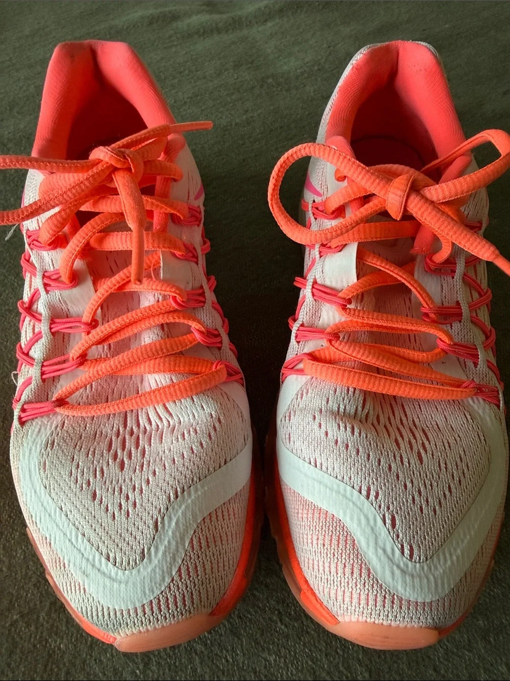 Nike AirMax Coral & Pink Knit Running Sneakers